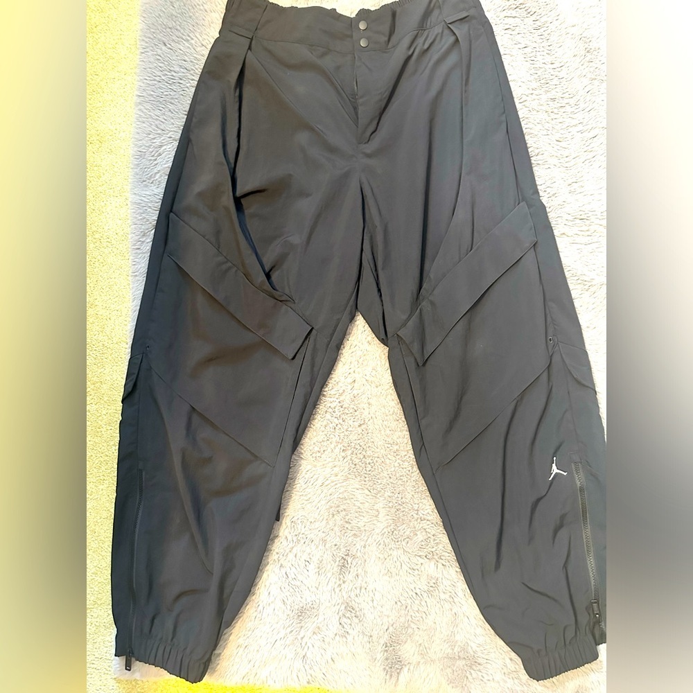 Jordanbrand Jumpman Women’s pants. Size Large.